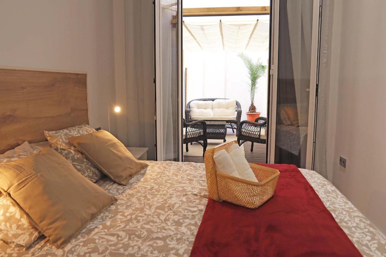 Hostal Gracia Barcellona Esterno foto